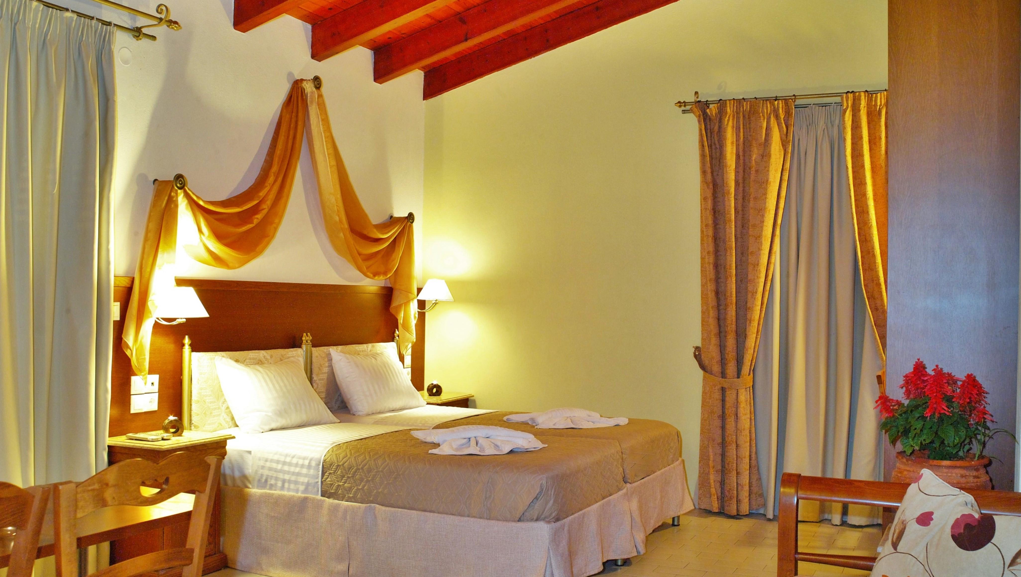 Camelot Royal Beds By Estia Aparthotel Stalida Exterior photo