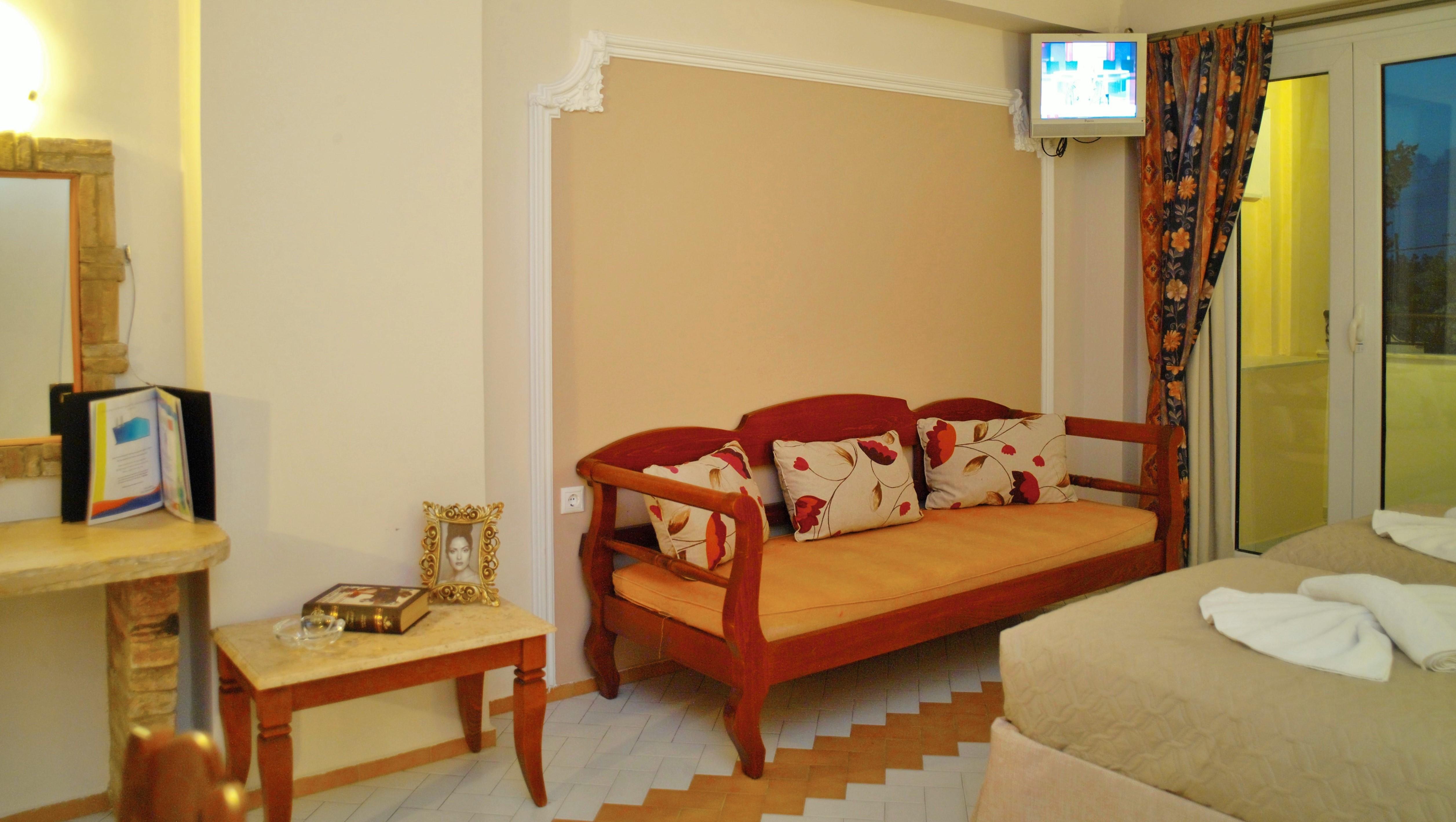 Camelot Royal Beds By Estia Aparthotel Stalida Exterior photo